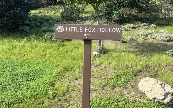 sign at Wrigley Memorial & Botanic Garden